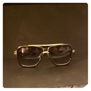 Dita Moc One 18k gold trim